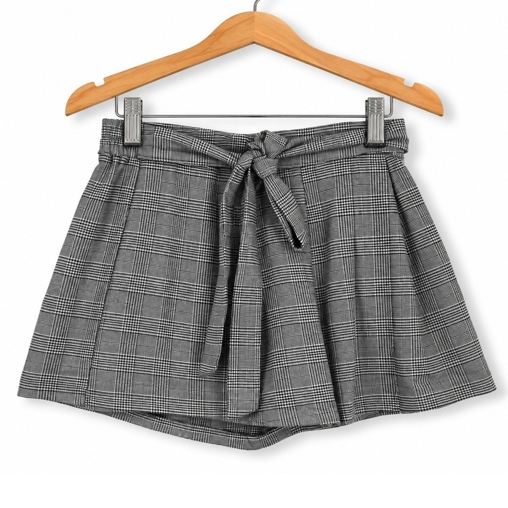 Forever 21 Plaid Shorts Womens Medium Gray Black Tie Waist Elastic Waistband Y2K